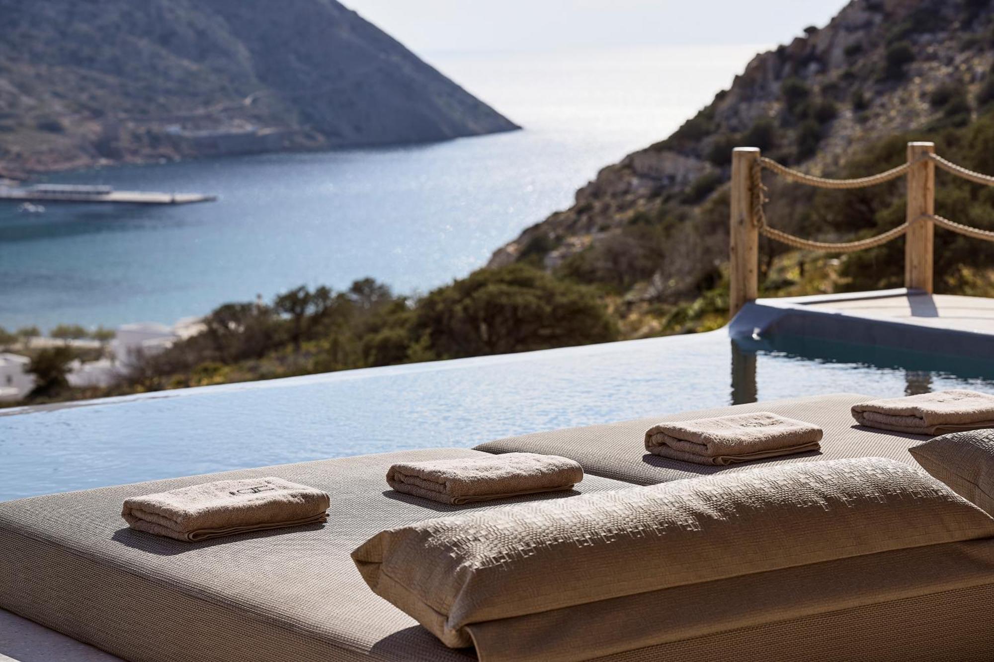 Apsila Pool Suites Kamares  Quarto foto