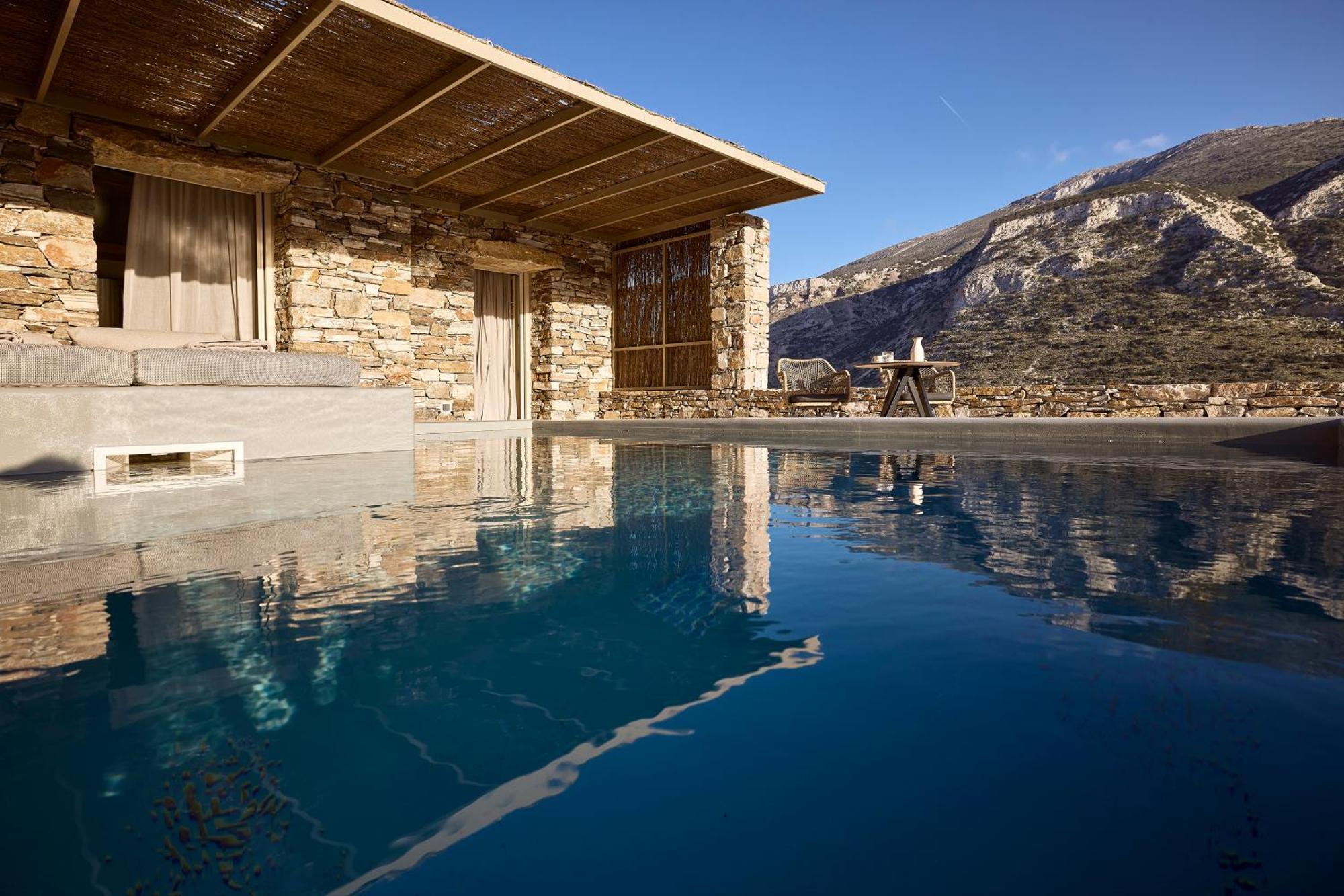 Apsila Pool Suites Kamares  Quarto foto