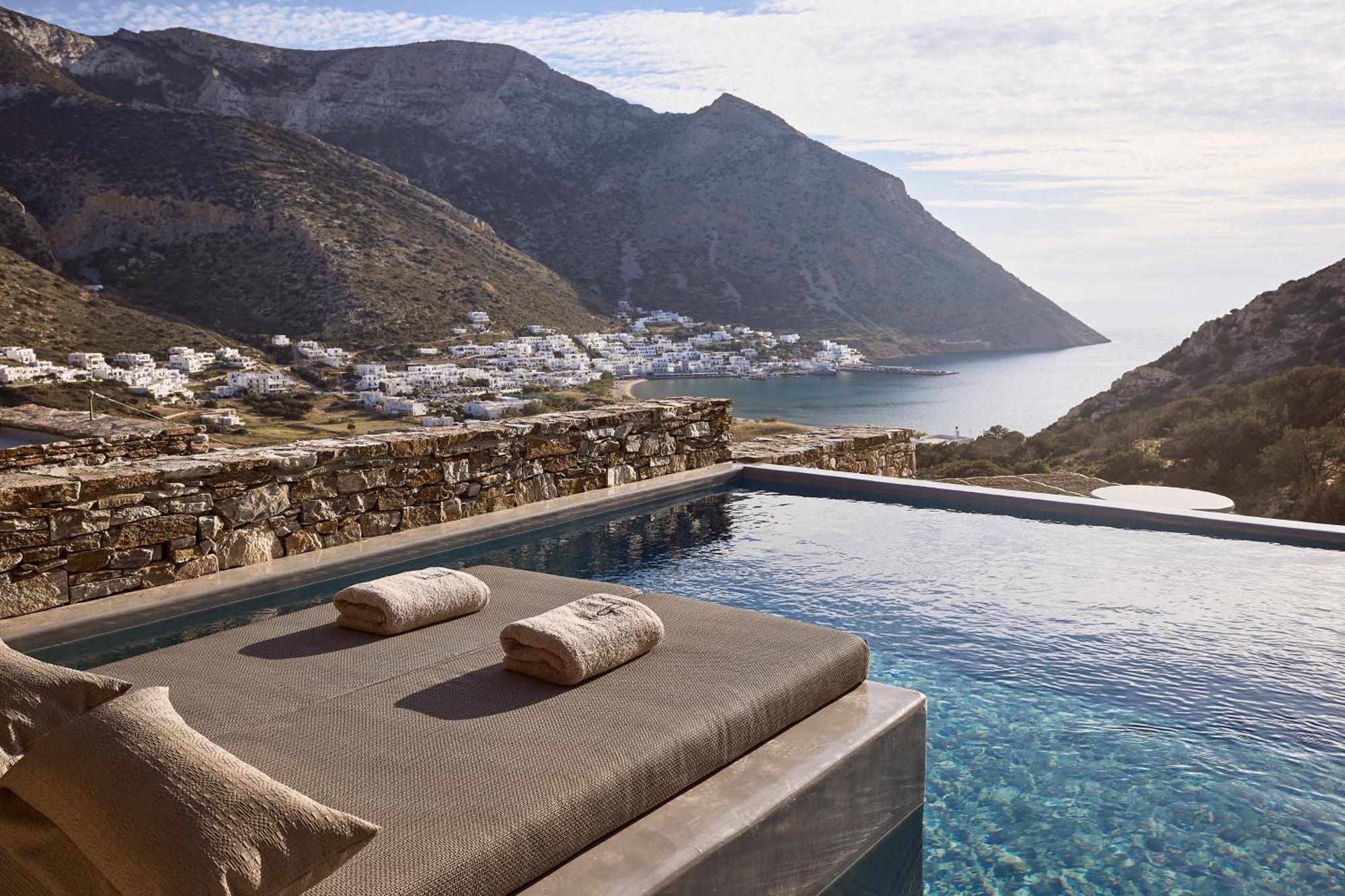 Apsila Pool Suites Kamares  Quarto foto