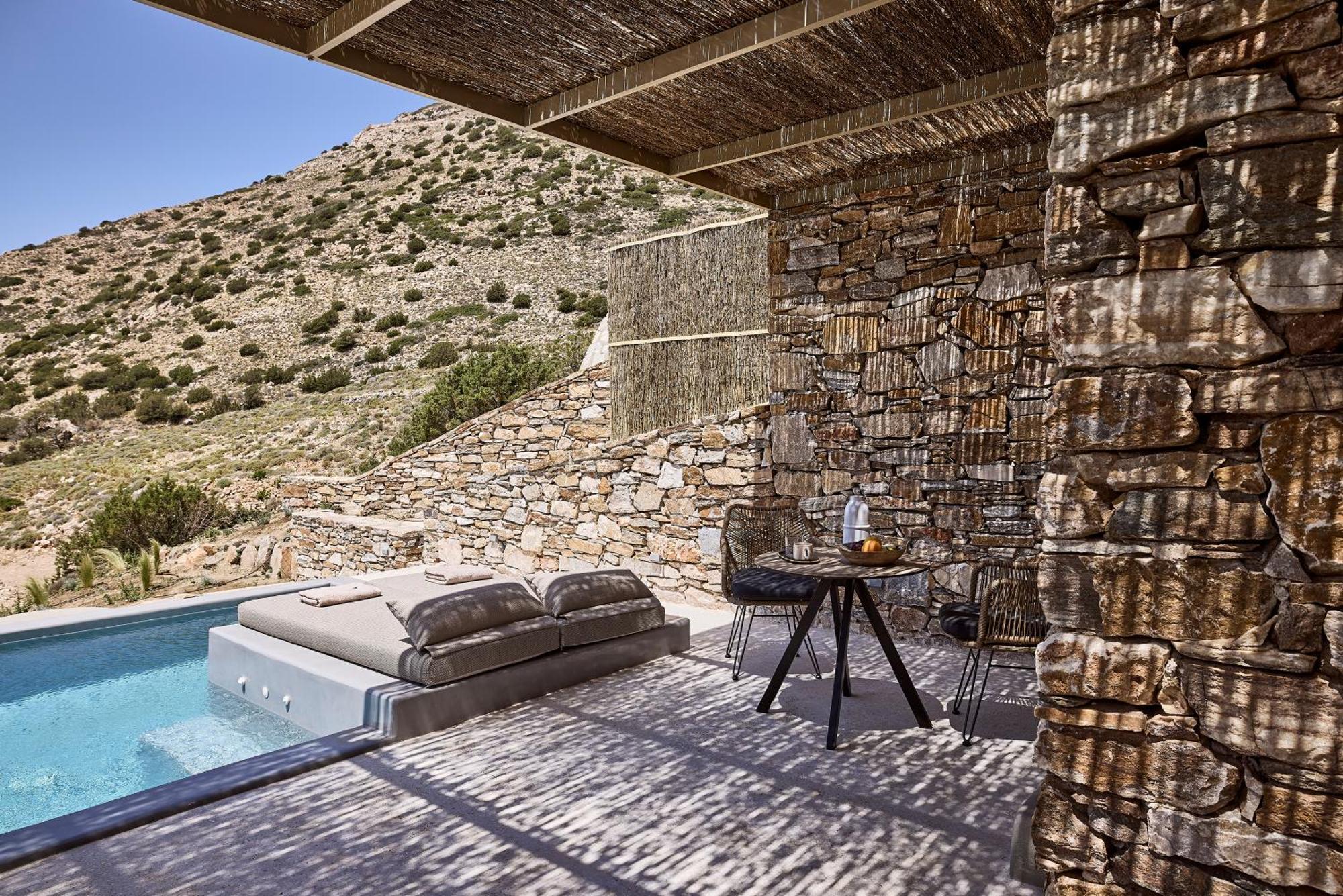 Apsila Pool Suites Kamares  Quarto foto